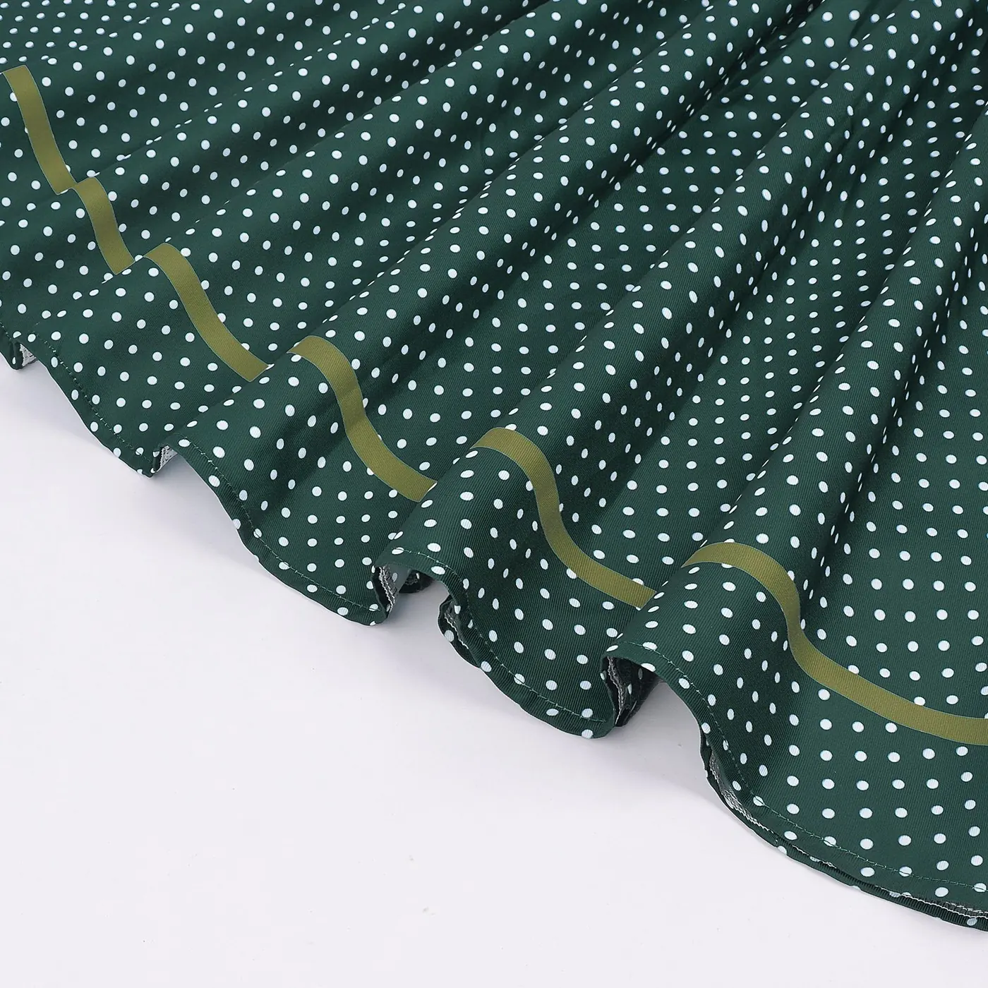 Bavarian Oktoberfest Vintage Maid Dress for Halloween Cosplay detail 17