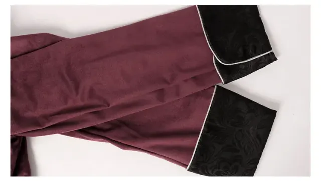 Gothic Velvet Tailcoat Medieval Cosplay Stage Costume detail 7