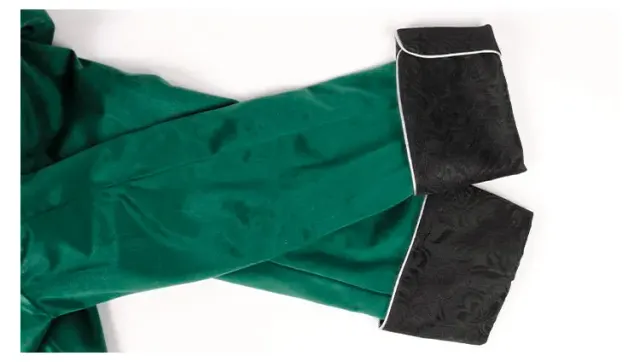 Gothic Velvet Tailcoat Medieval Cosplay Stage Costume detail 16