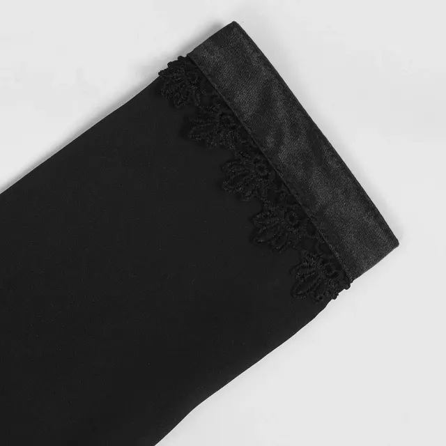 Robe de cour gothique victorienne à col montant et manches longues pour femme détail 5