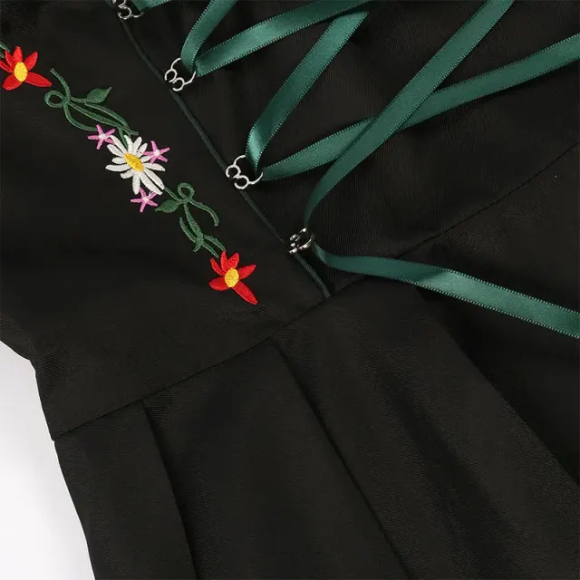 Women's Green Oktoberfest Maid Dress Cosplay Costume Set detail 9