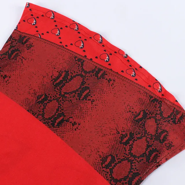 Kids Queen of Hearts Cosplay Costume for Halloween detail 19