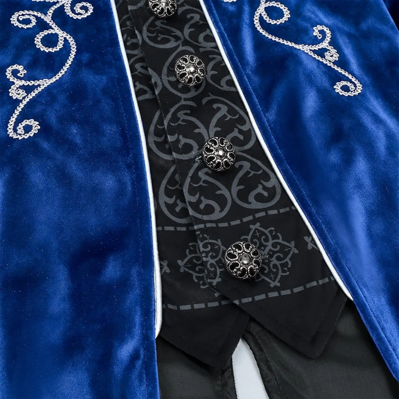 Kids' Renaissance Silver-Trim Tailcoat Cosplay Costume detail 20