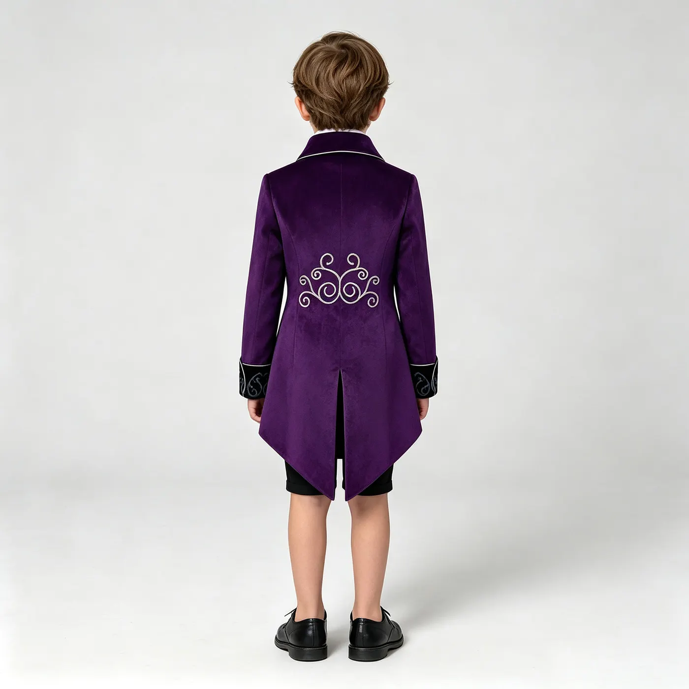 Kids' Renaissance Silver-Trim Tailcoat Cosplay Costume detail 24