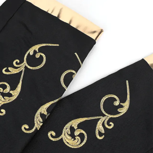 Medieval Court Embroidered Men's Prince Suit Set detail 10