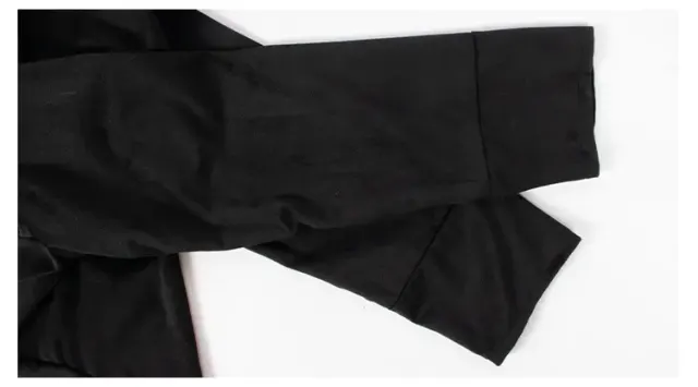 Medieval Front-Open Suede Cape for Stage Cosplay detail 2