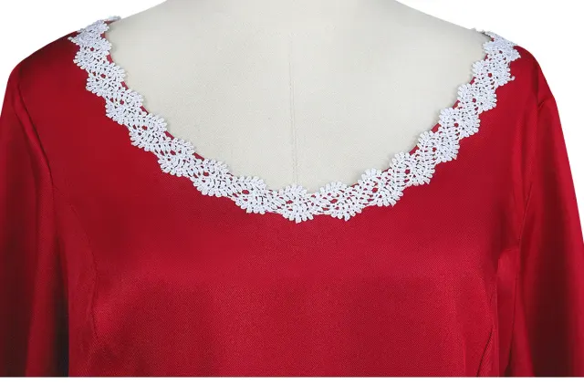 Mittelalterliches Kapuzen-Cosplay-Kleid mit Schnürung und Glockenärmeln Detail 13