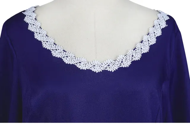 Mittelalterliches Kapuzen-Cosplay-Kleid mit Schnürung und Glockenärmeln Detail 18