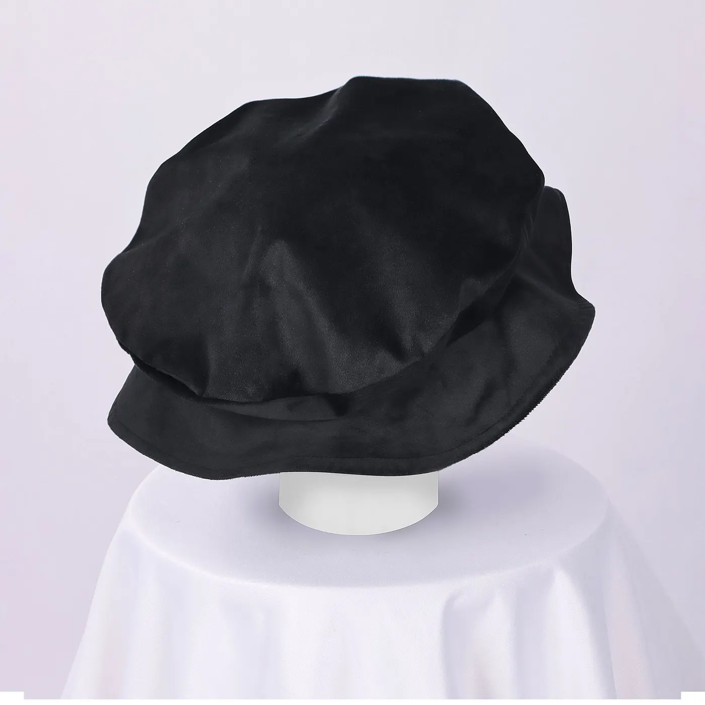Medieval Tudor Flat-Top Faux Suede Beret Hat detail 4