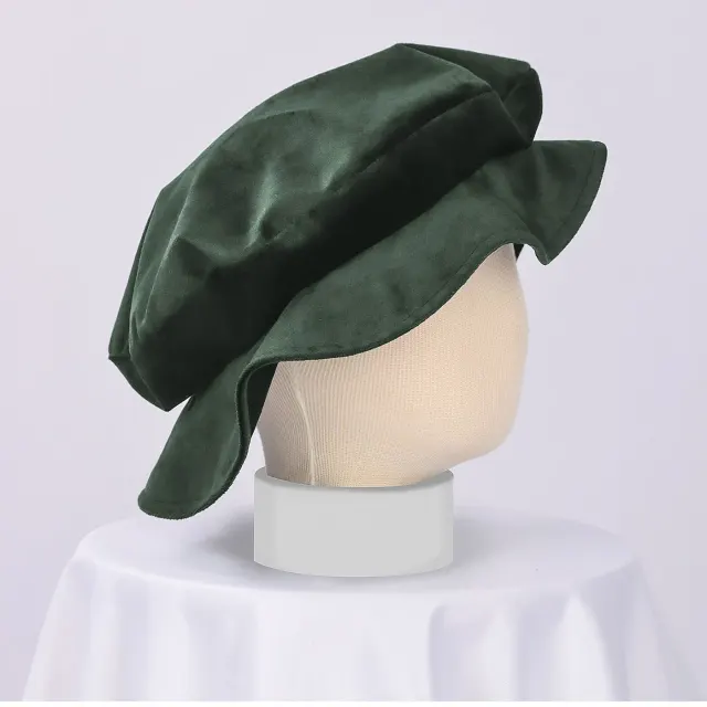 Mittelalterlicher Tudor-Barett-Hut mit flachem Kopfteil und Veloursleder-Optik Detail 15