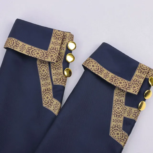 Men's 18th Century Colonial Officer Military Uniform Costume detail 7