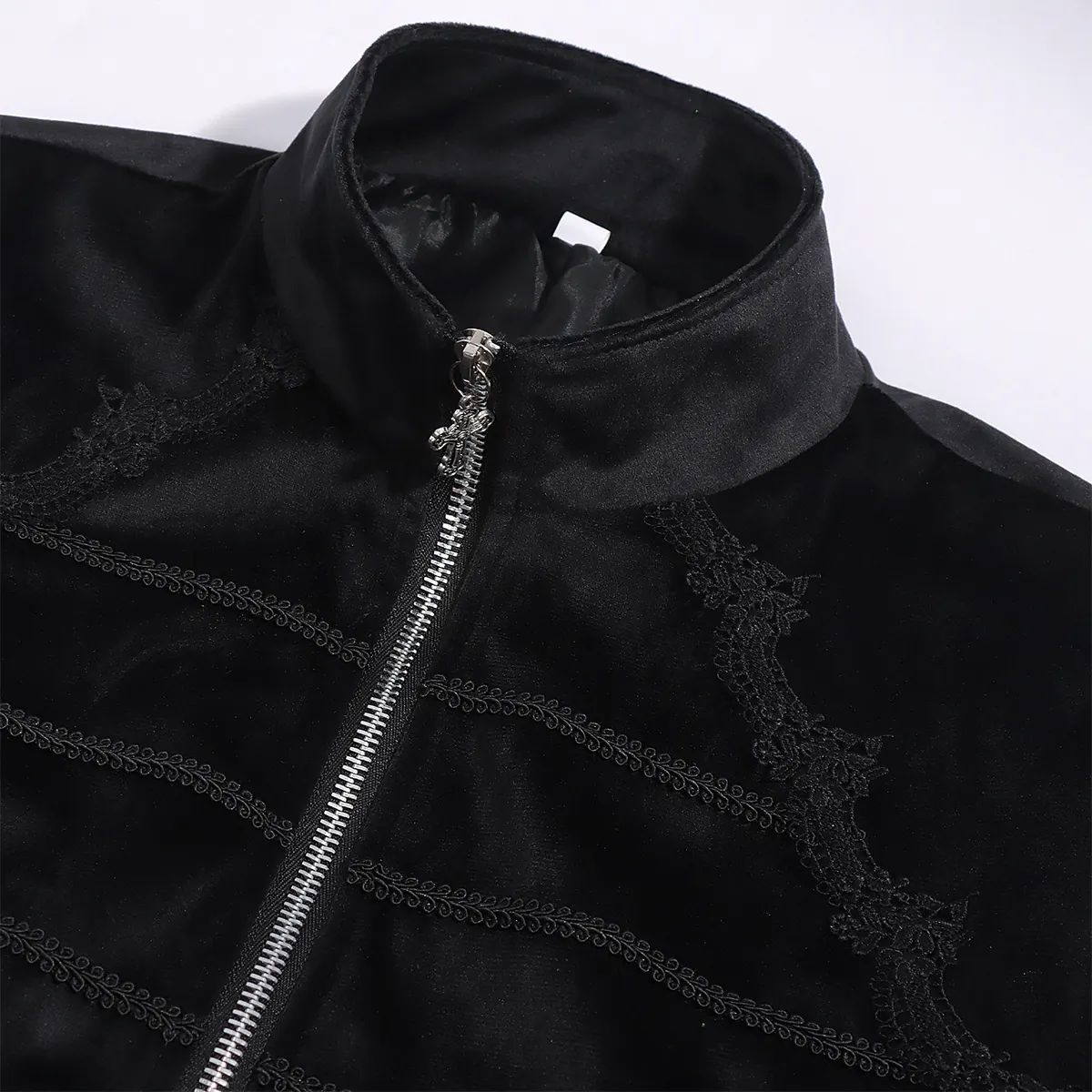Men's Medieval Gothic Tailcoat for Halloween Vampire Cosplay detail 3