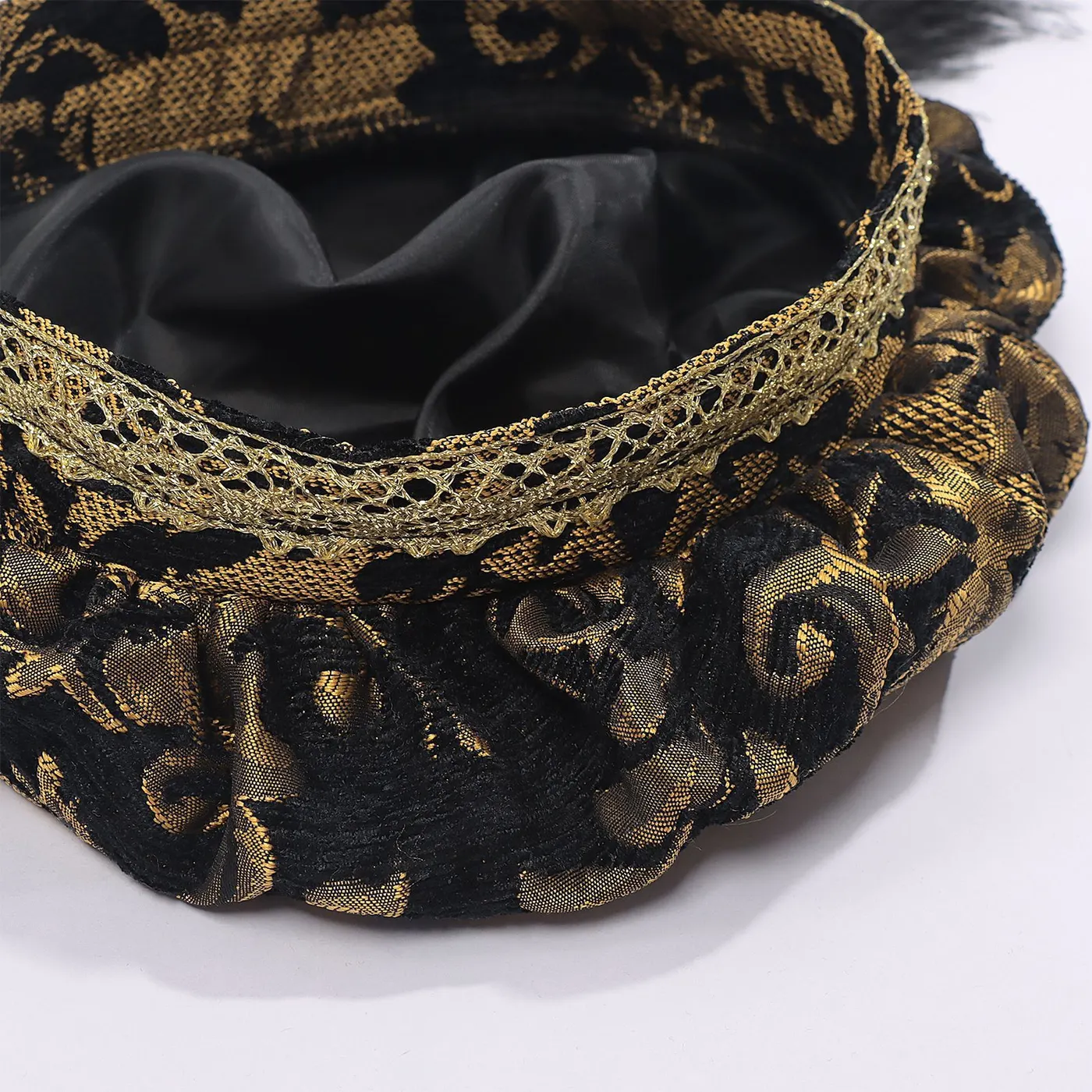 Men's Medieval Tudor Feather Hat Renaissance Cosplay Headwear detail 7