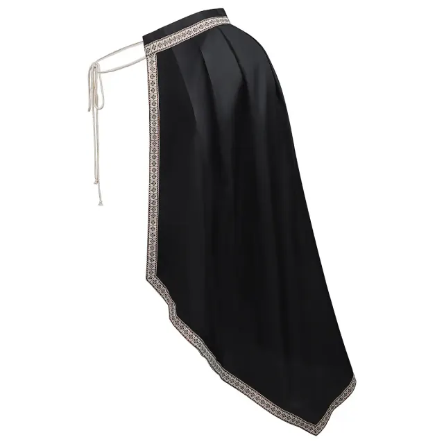 Renaissance Half-Shoulder Cape for LARP Cosplay and Halloween detail 4