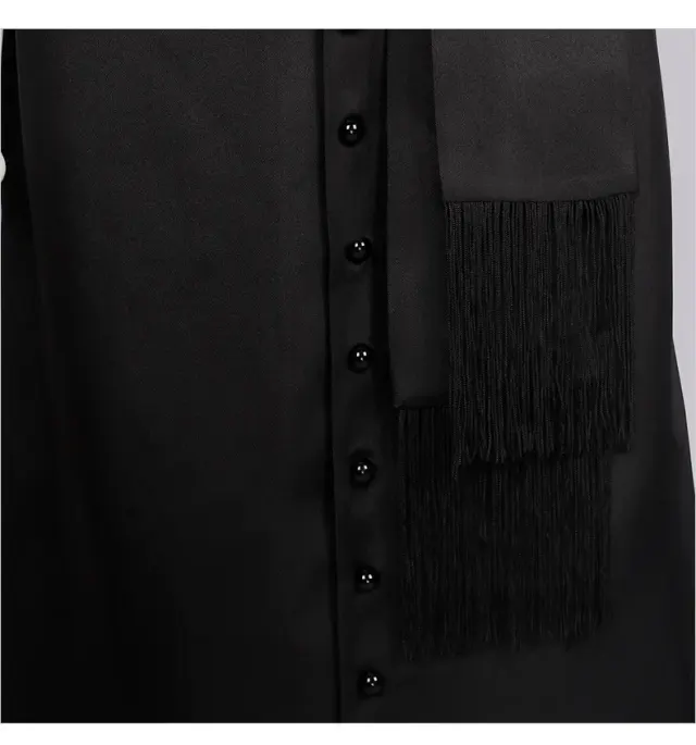 detalle de Disfraz cosplay de capa gótica medieval de manga larga unisex con cruz 6