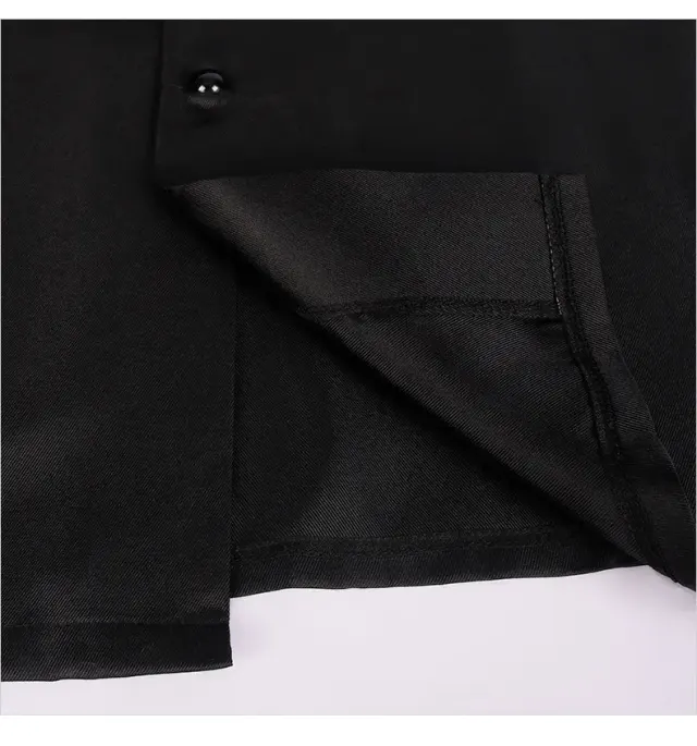 detalle de Disfraz cosplay de capa gótica medieval de manga larga unisex con cruz 10