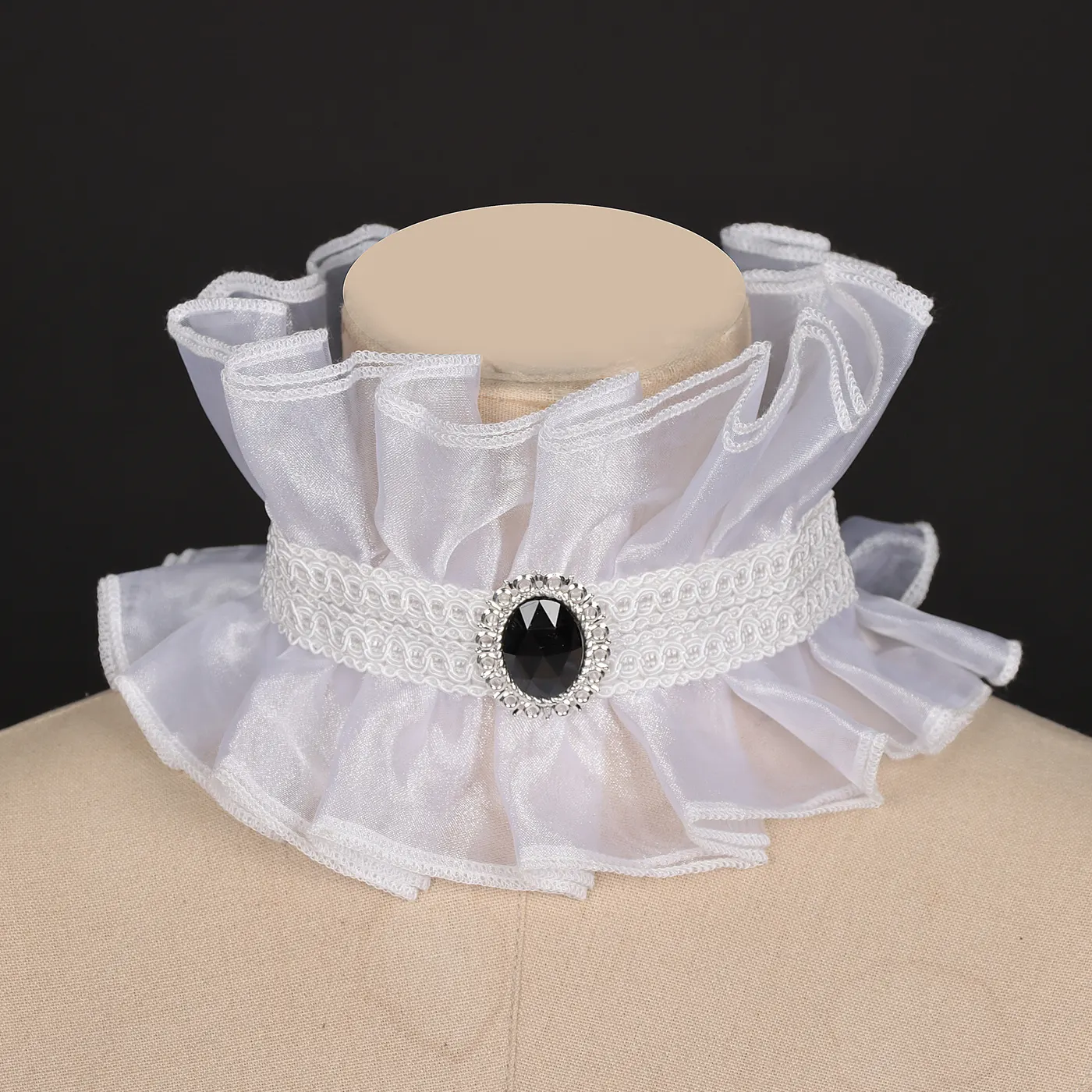 Victorian Lace Detachable Collar and Court Wrist Cuffs for Cosplay detail 3