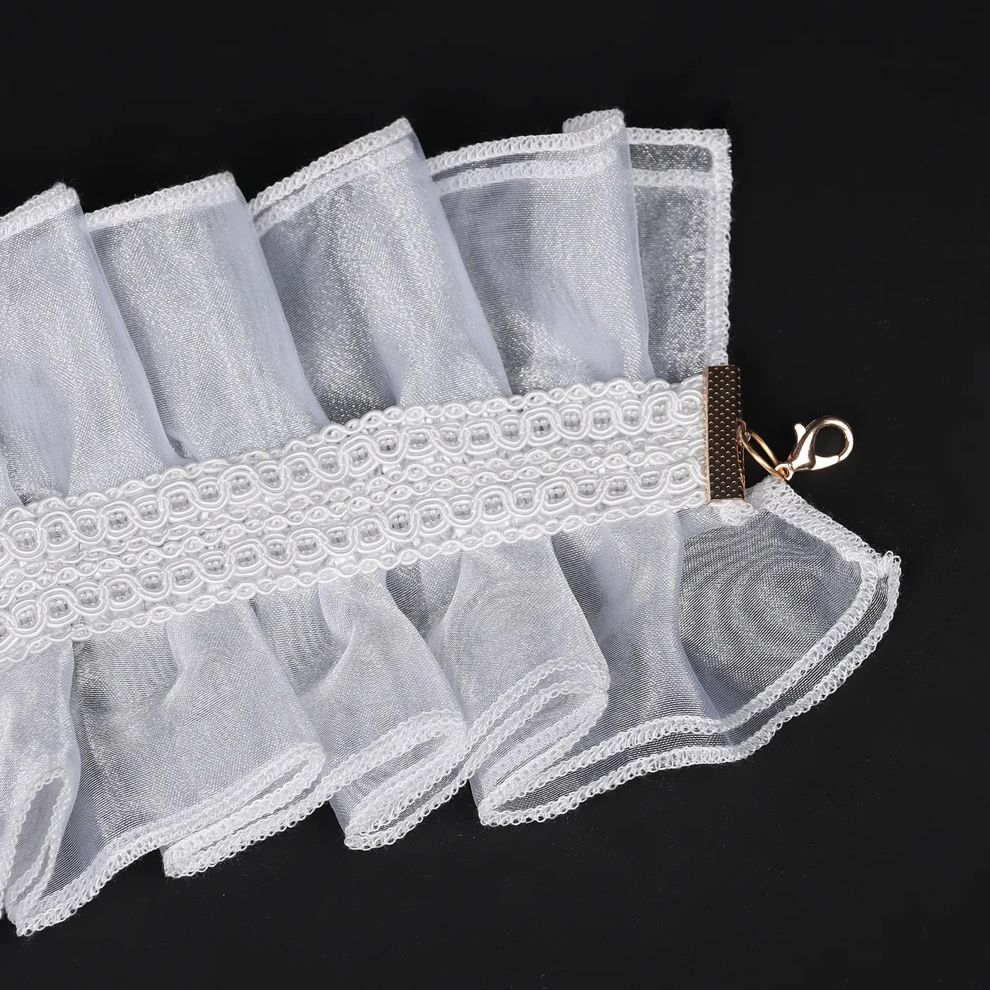 Victorian Lace Detachable Collar and Court Wrist Cuffs for Cosplay detail 6