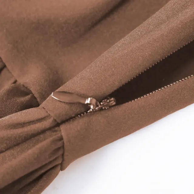 Women's Medieval Renaissance Irregular Hem Short-Sleeve Dress detail 13