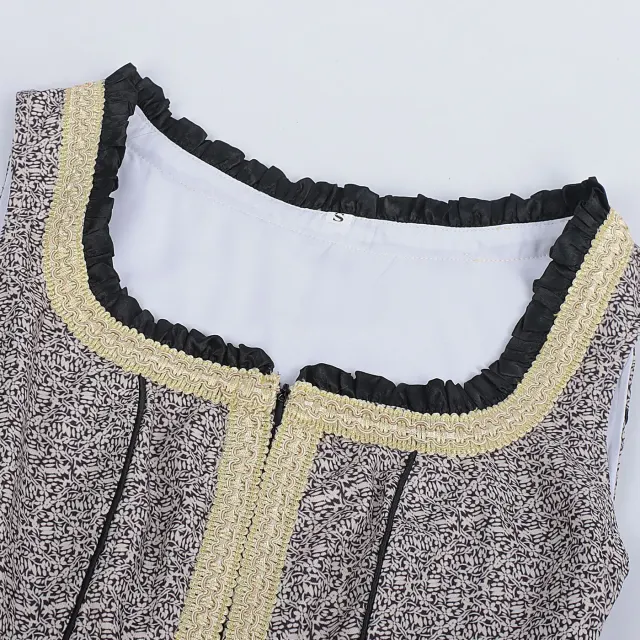 Women's Oktoberfest Bavarian Lace Bodice Cosplay Dress detail 2